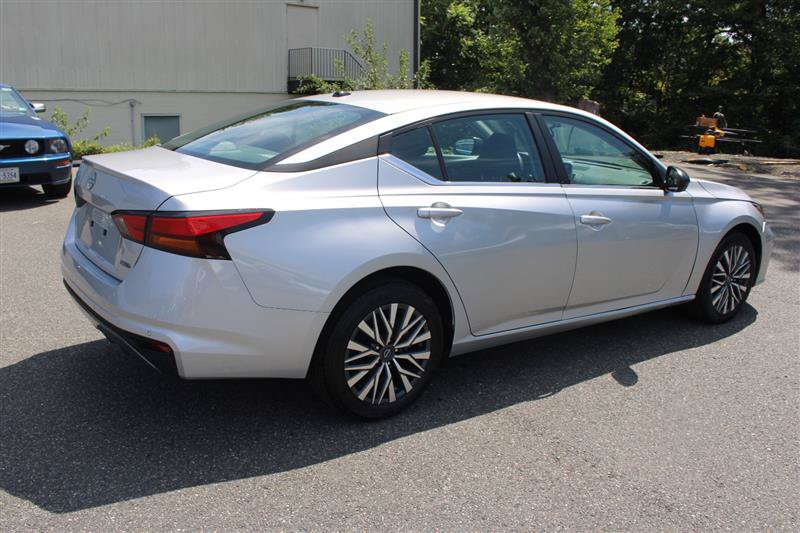 Used 2026 Nissan Altima 2.5 SV AWD/4WD image 8