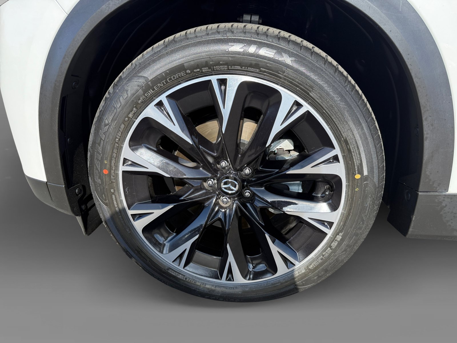 Certified 2024 MAZDA CX-90 Plug-In Hybrid w/ Premium Pkg AWD/4WD image 9