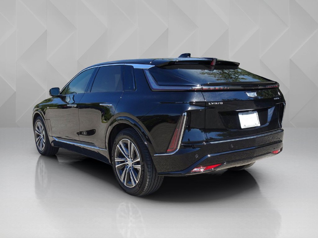 Certified 2024 Cadillac Lyriq Luxury w/ LPO, Floor Liner Package AWD/4WD image 3