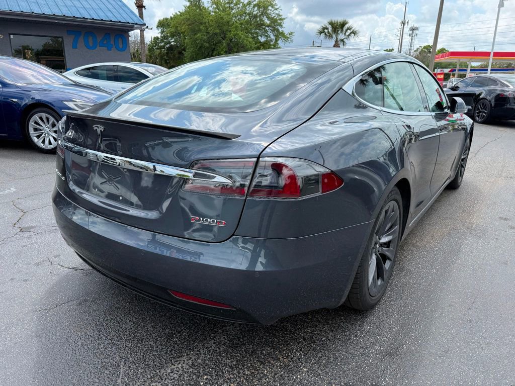 Used 2017 Tesla Model S P100D image 4