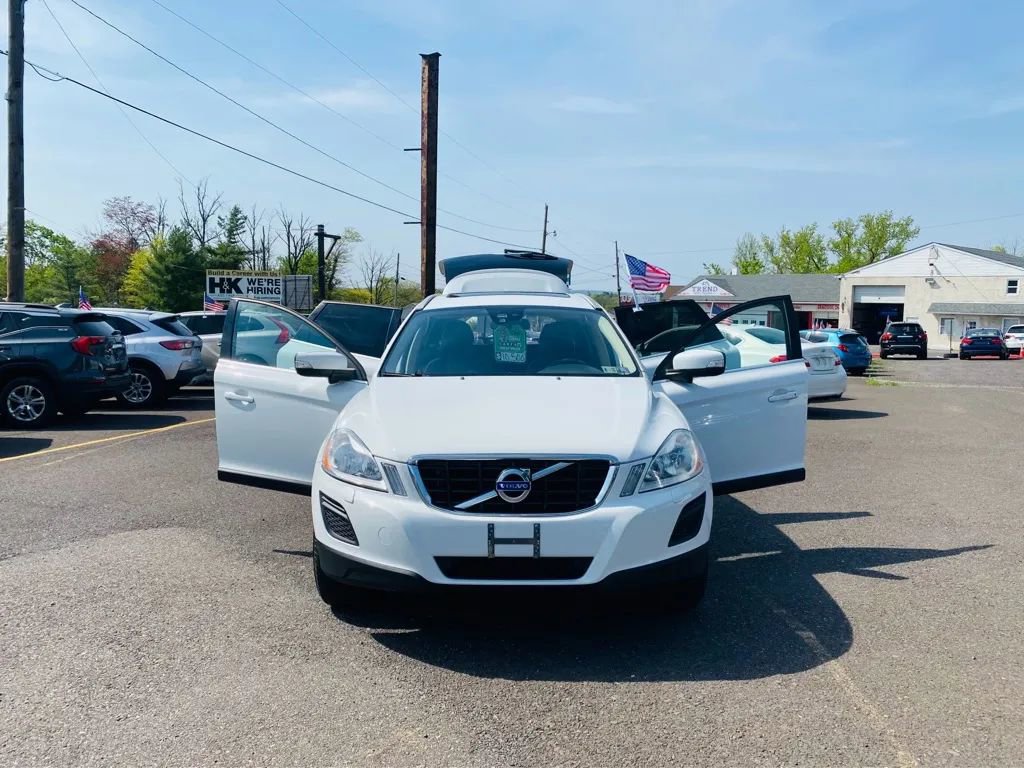 Used 2012 Volvo XC60 T6 image 28