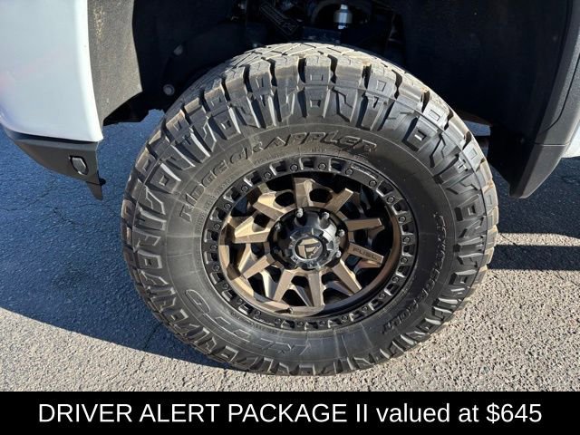 Used 2020 GMC Sierra 2500 AT4 w/ AT4 Premium Package image 12