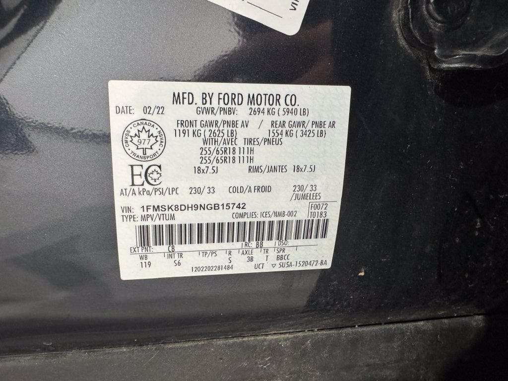 Used 2022 Ford Explorer XLT AWD/4WD image 41
