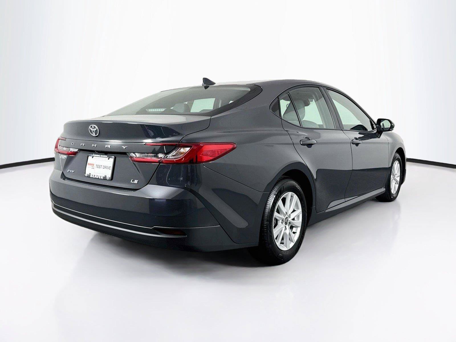 Used 2026 Toyota Camry LE FWD video 2