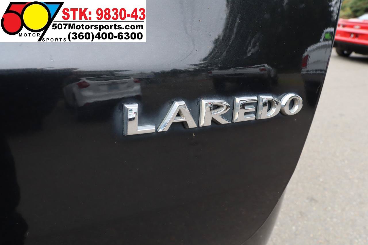 Used 2014 Jeep Grand Cherokee Laredo w/ 18" Wheel & 8.4" Radio Group AWD/4WD image 17