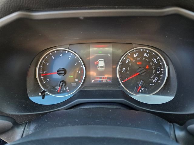 Used 2021 Toyota RAV4 XLE FWD image 31