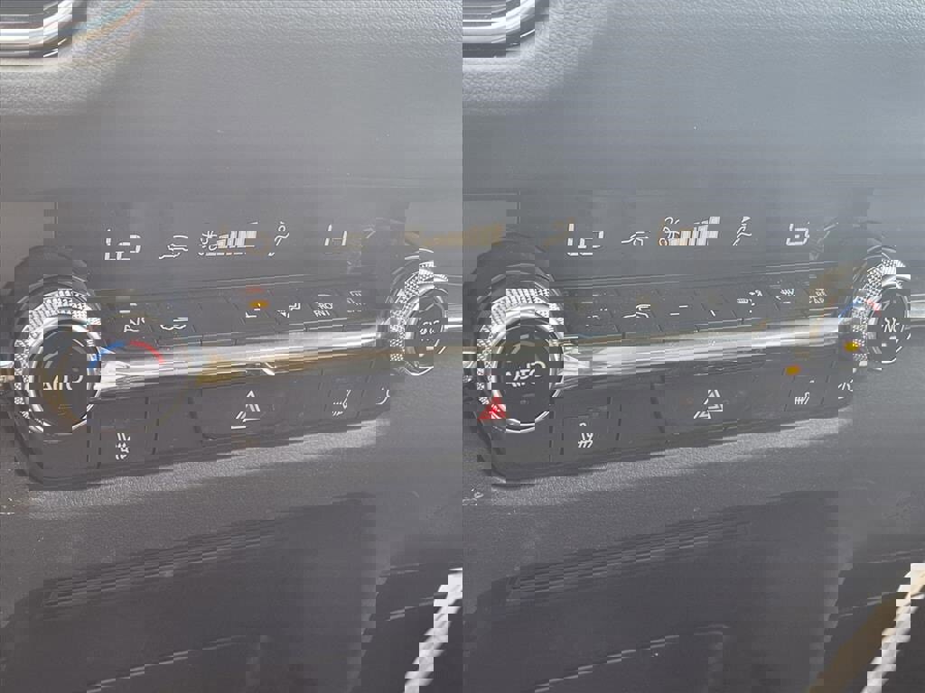 Certified 2025 MAZDA CX-30 AWD 2.5 S w/ Preferred Package image 21