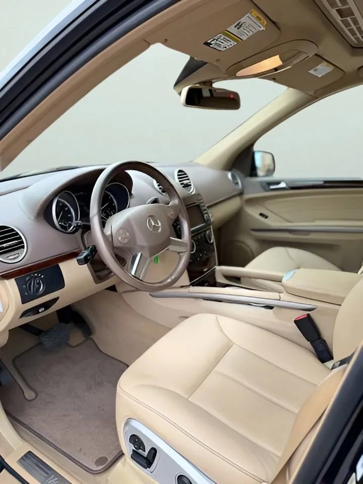 Used 2012 Mercedes-Benz GL 450 4MATIC image 15