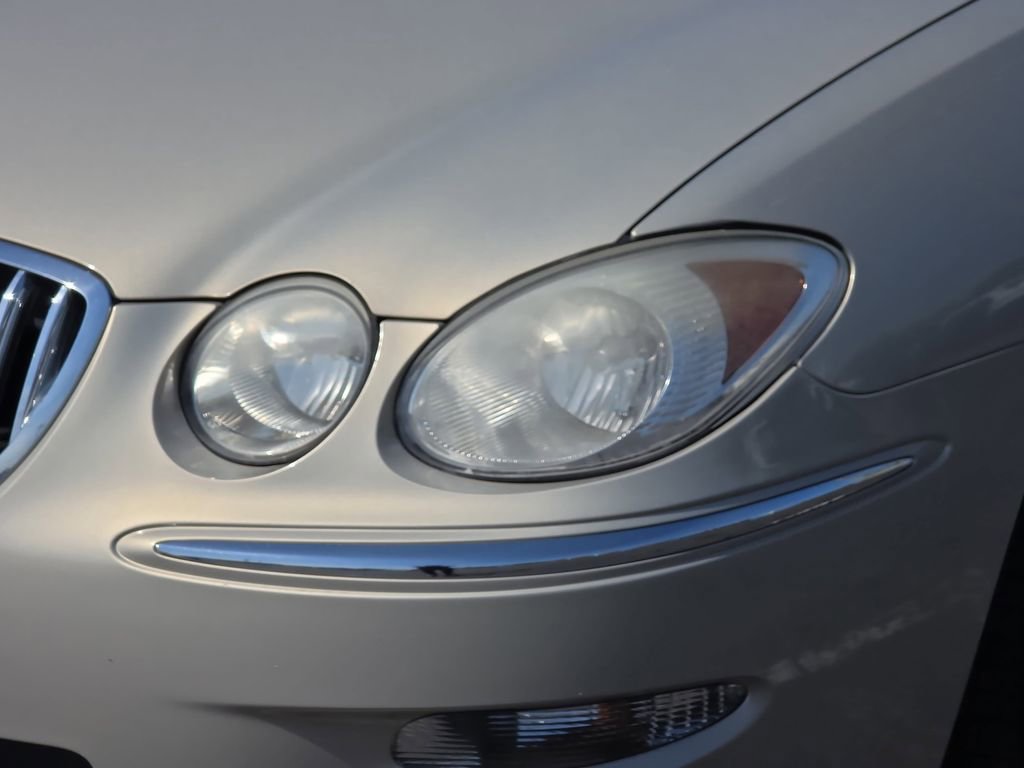 Used 2008 Buick LaCrosse CX FWD image 29