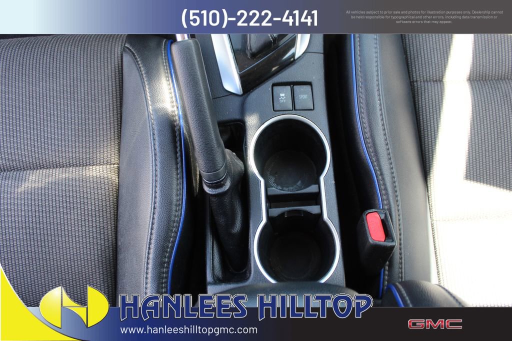 Used 2017 Toyota Corolla SE w/ Carpet Mat Package (TMS) FWD image 17