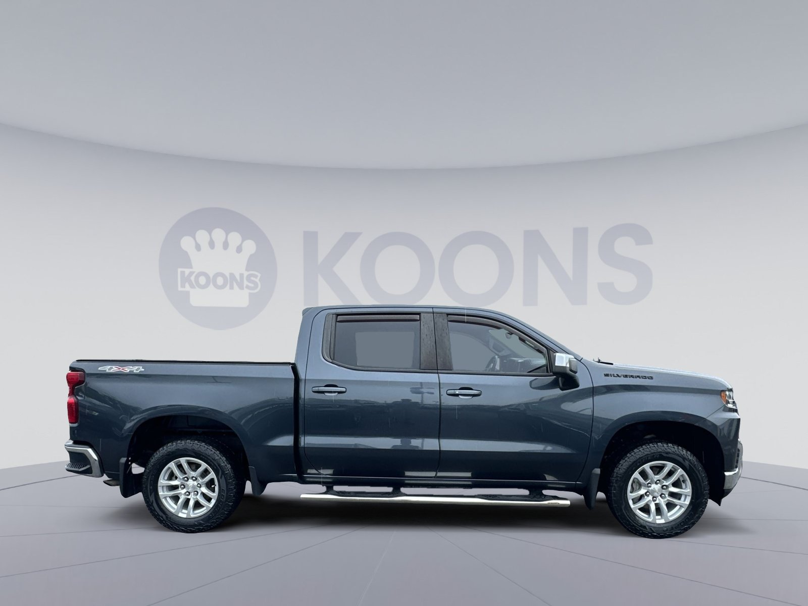 Used 2021 Chevrolet Silverado 1500 LT w/ Convenience Package II AWD/4WD image 12