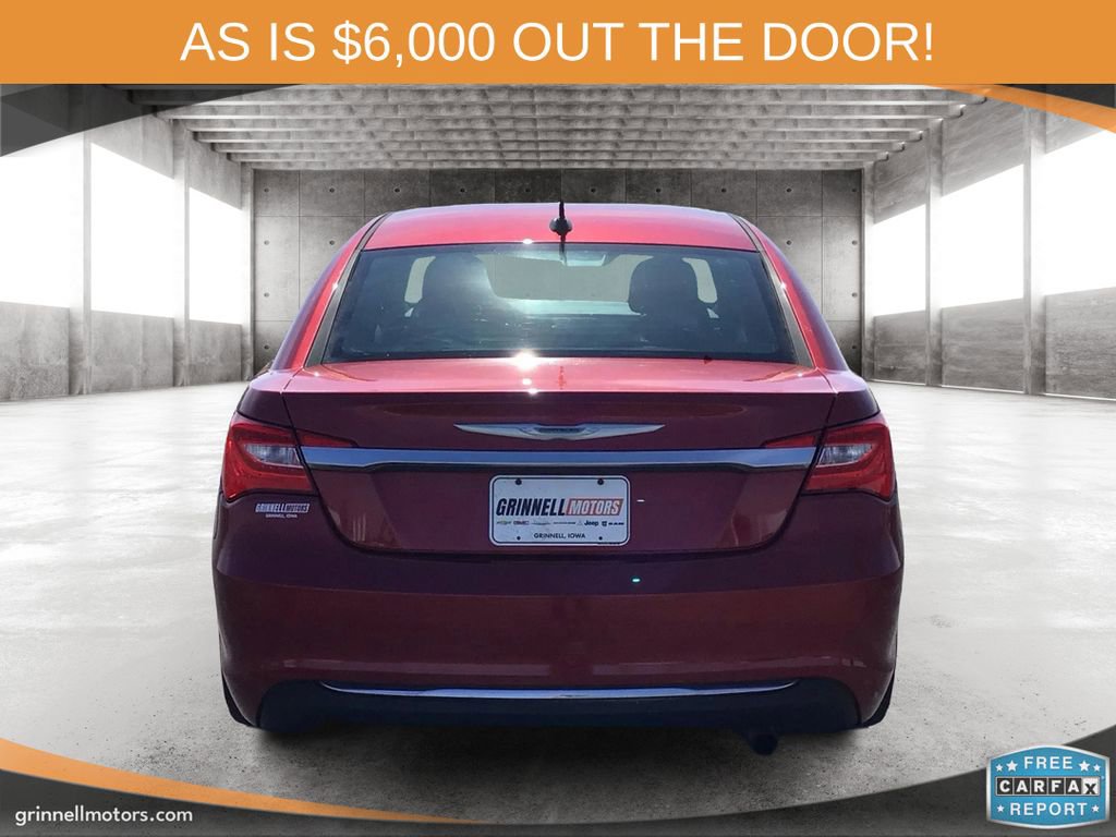 Used 2013 Chrysler 200 Touring FWD image 6
