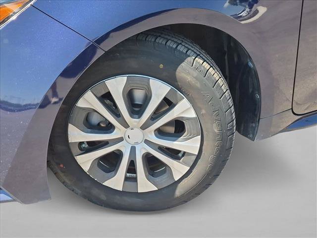Used 2020 Toyota Corolla LE w/ Carpet Mat Package (TMS) FWD image 10