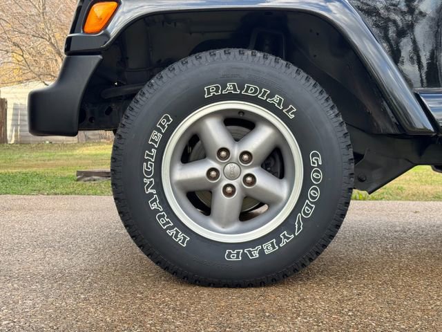 Used 1997 Jeep Wrangler Sahara image 16