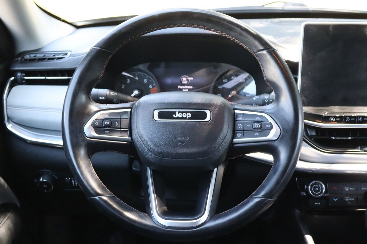 Used 2022 Jeep Compass Limited image 18