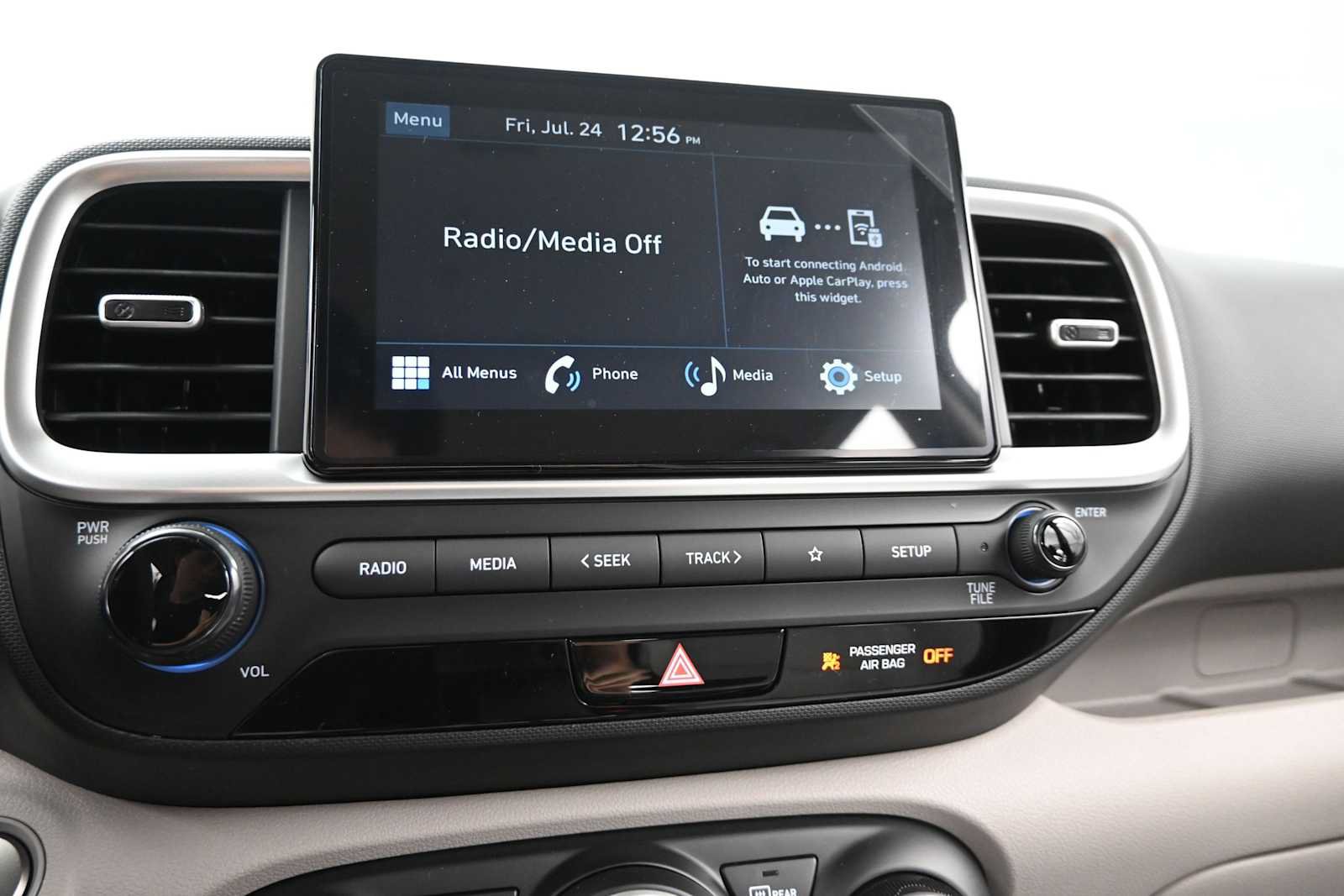 New 2026 Hyundai Venue SEL FWD image 18