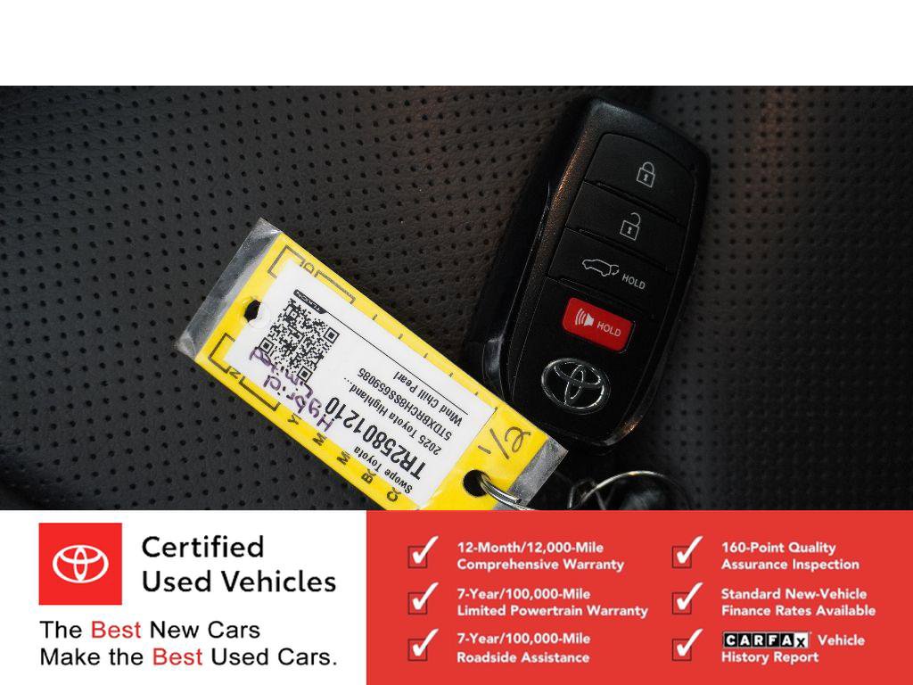 Certified 2025 Toyota Highlander Limited image 32