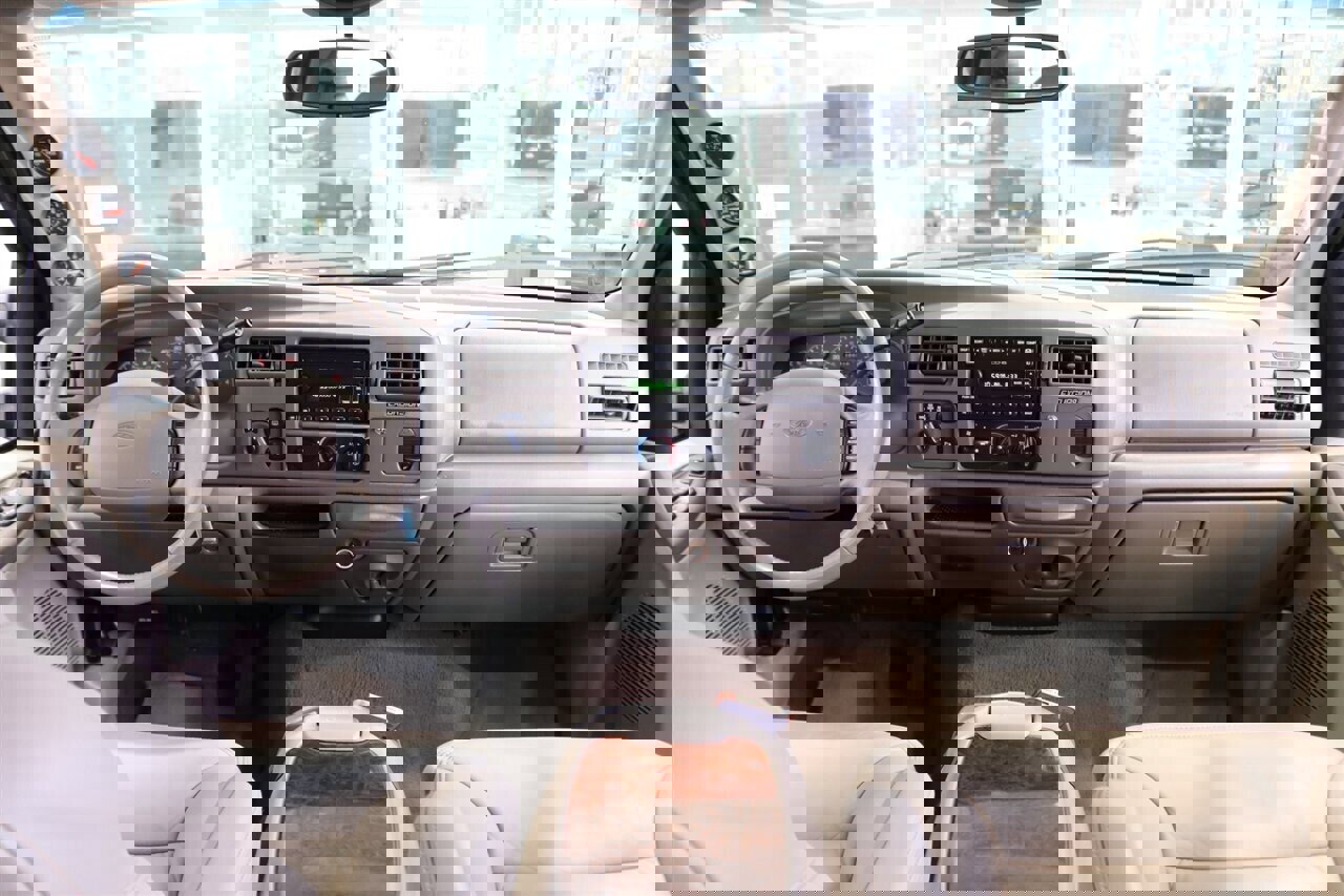 Used 2001 Ford Excursion Limited image 20