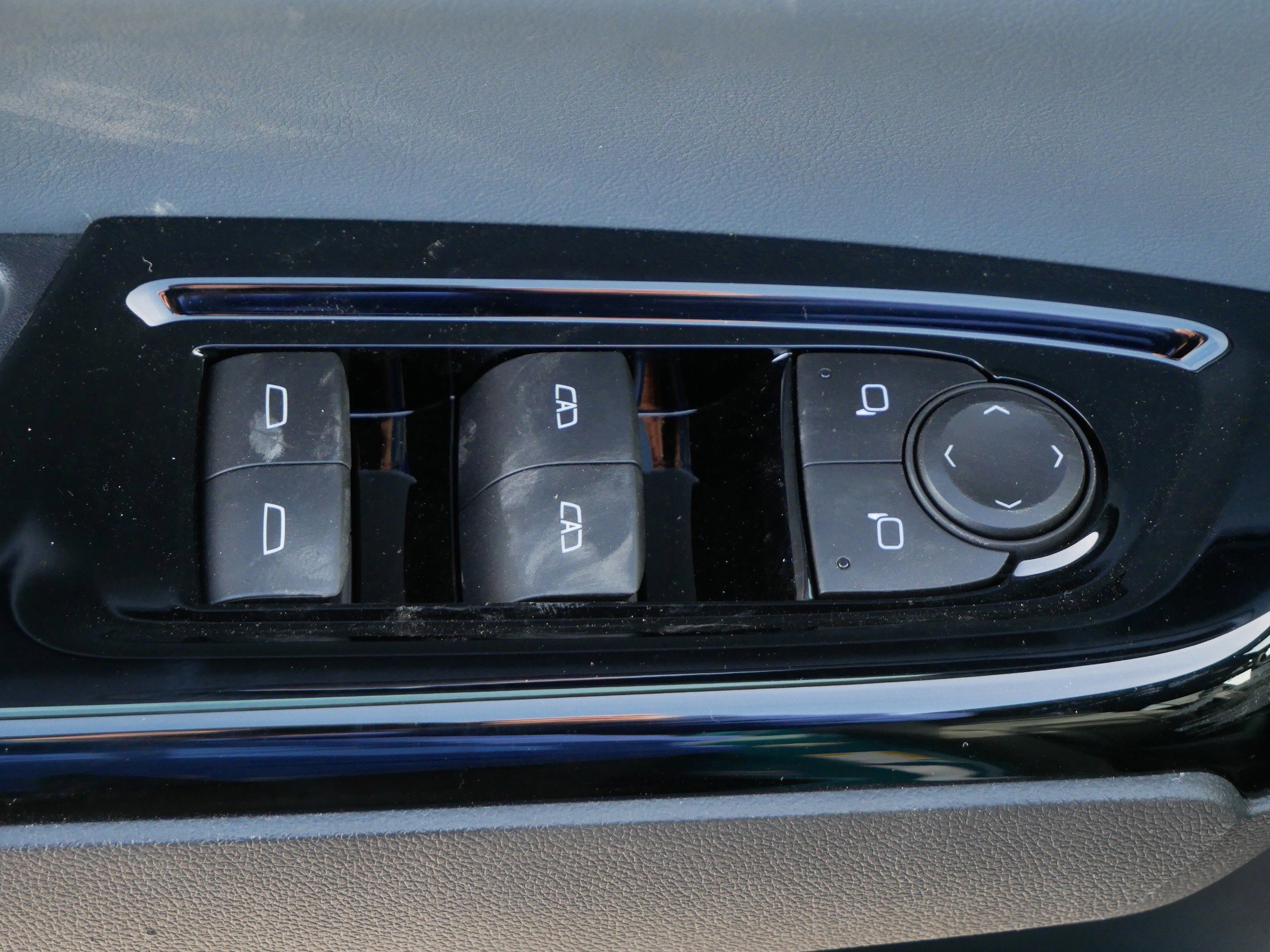 New 2026 Honda Prologue Touring image 13