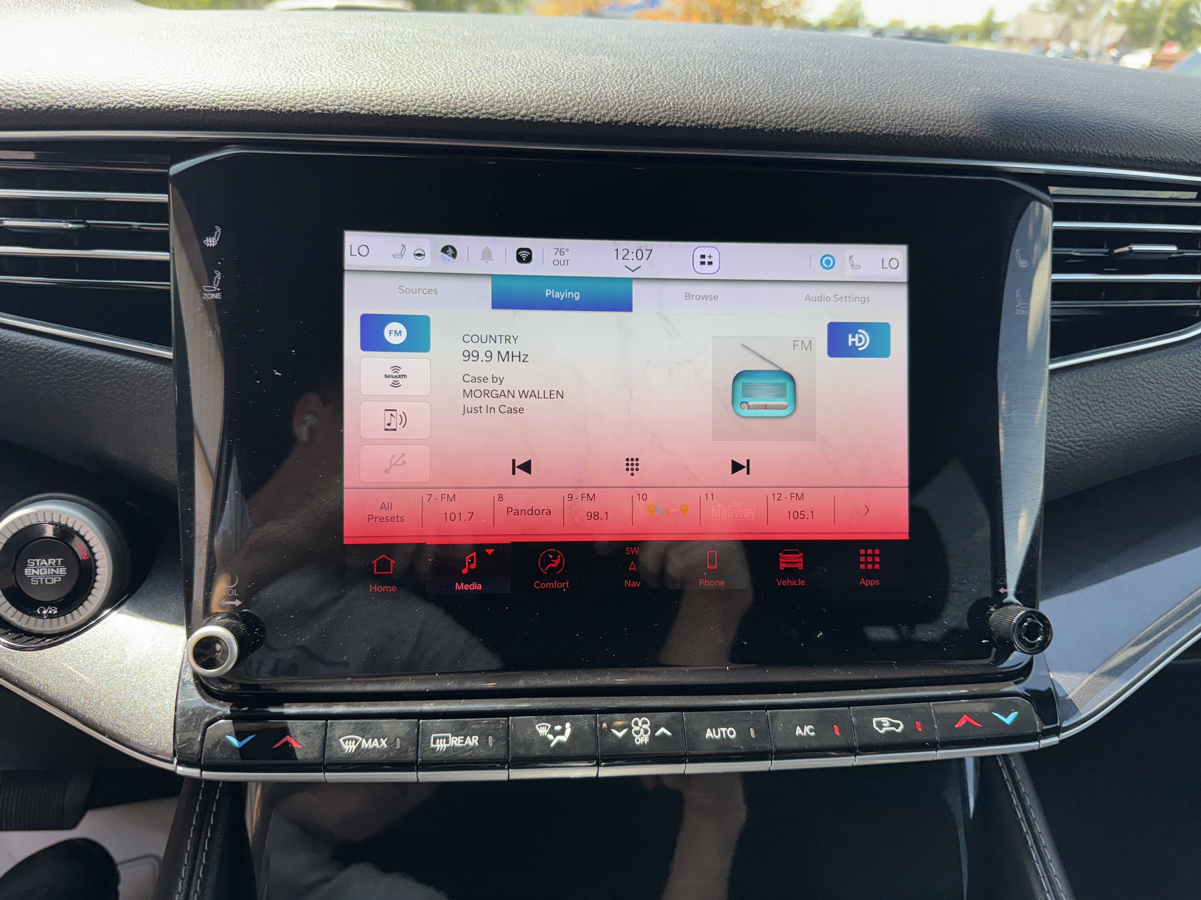 Used 2022 Jeep Wagoneer Series I w/ Premium Group I image 15