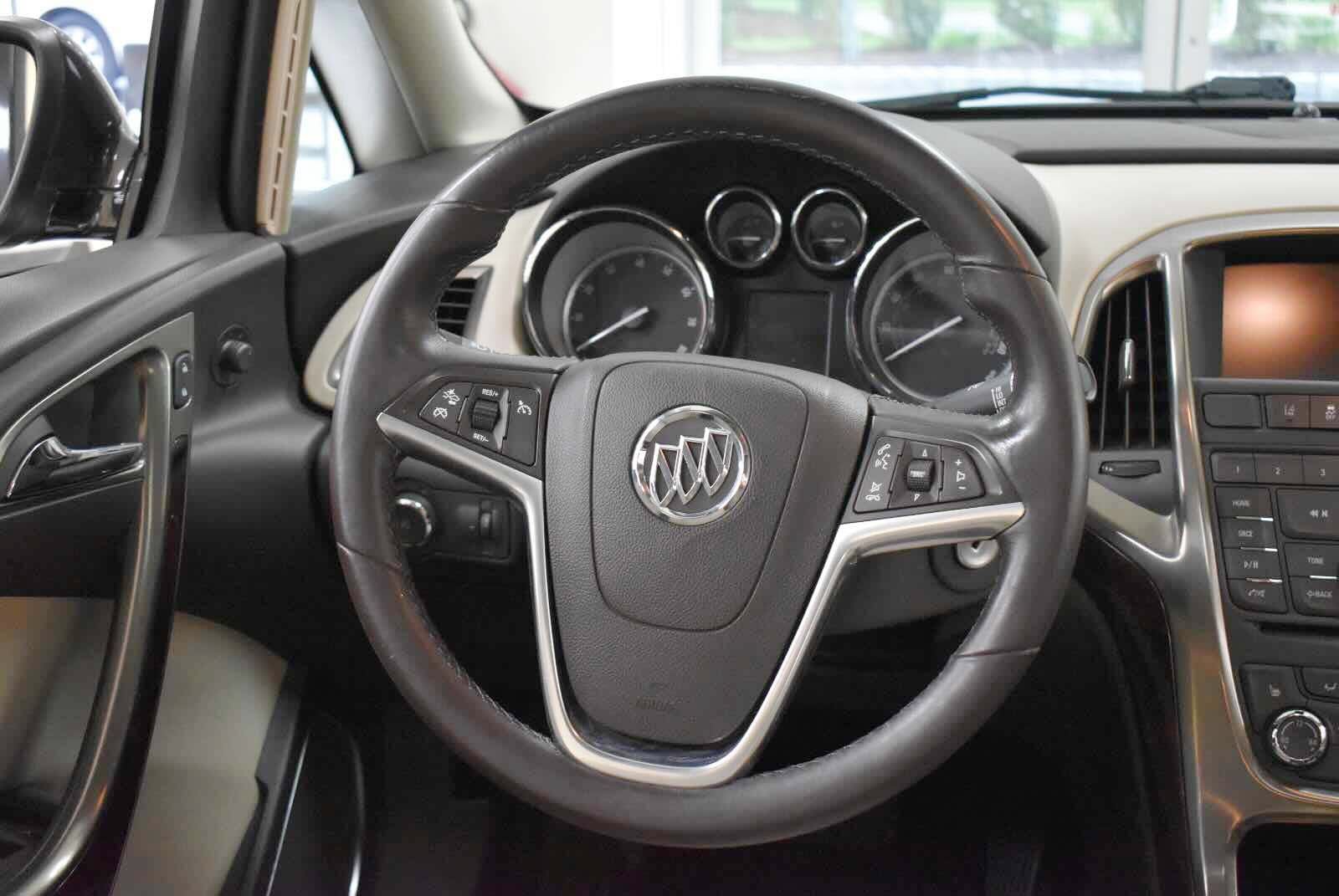 Used 2014 Buick Verano Convenience FWD image 16