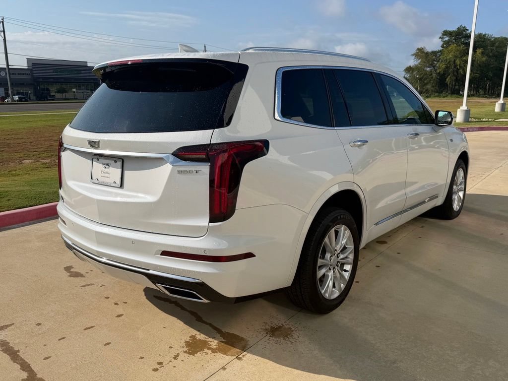 Used 2024 Cadillac XT6 Luxury FWD image 6