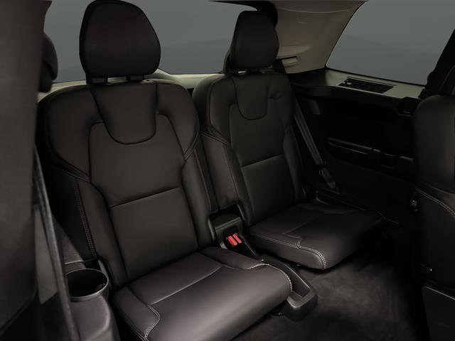 Used 2024 Volvo XC90 T8 Ultimate w/ Protection Package Premier image 32