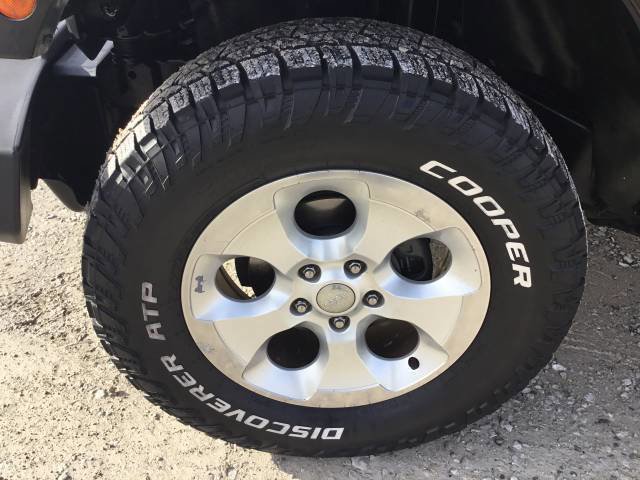 Used 2015 Jeep Wrangler Unlimited Sahara image 10