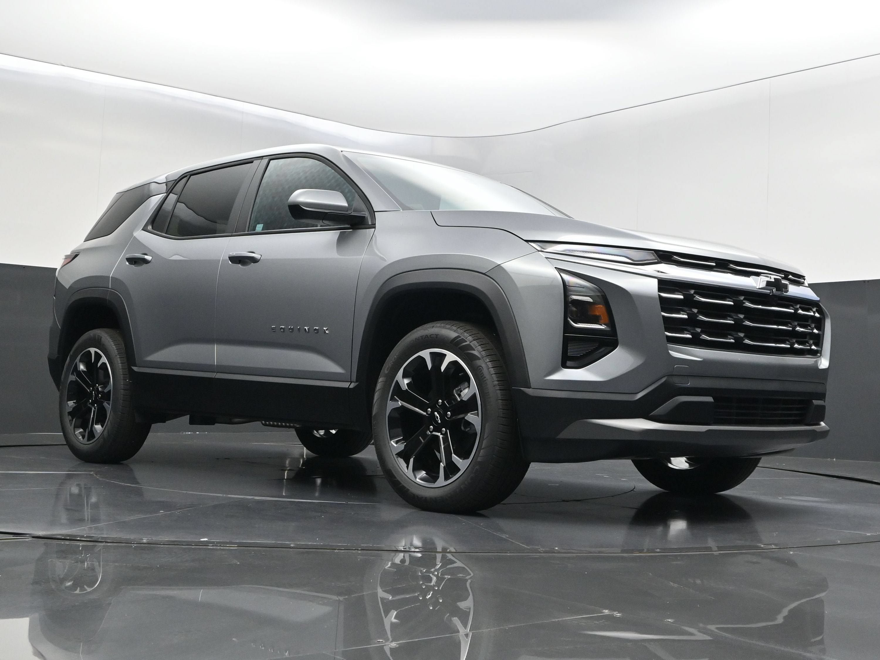 New 2027 Chevrolet Equinox LT w/ Convenience Package II FWD image 38