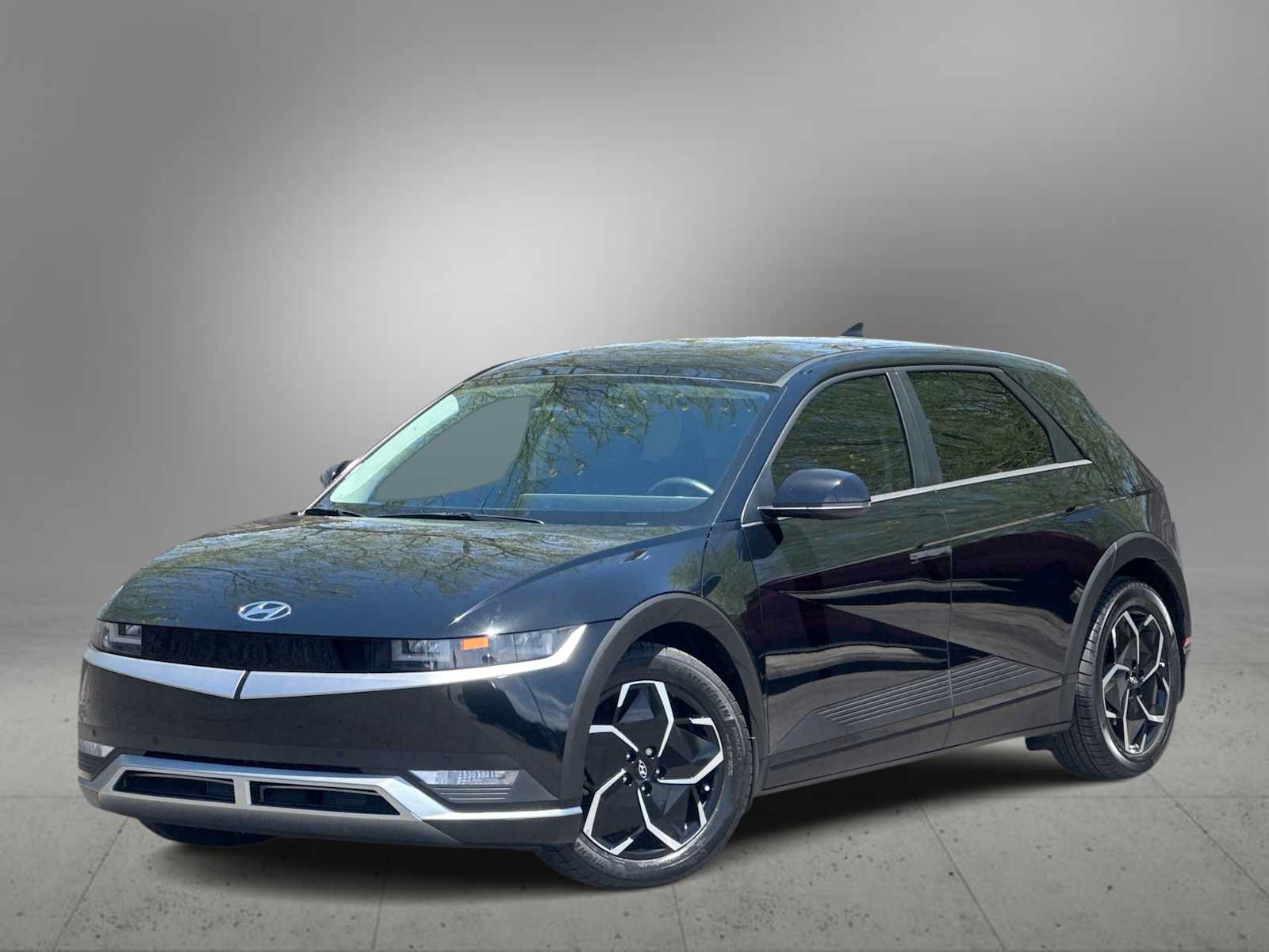 Used 2023 Hyundai Ioniq 5 SEL AWD/4WD image 1