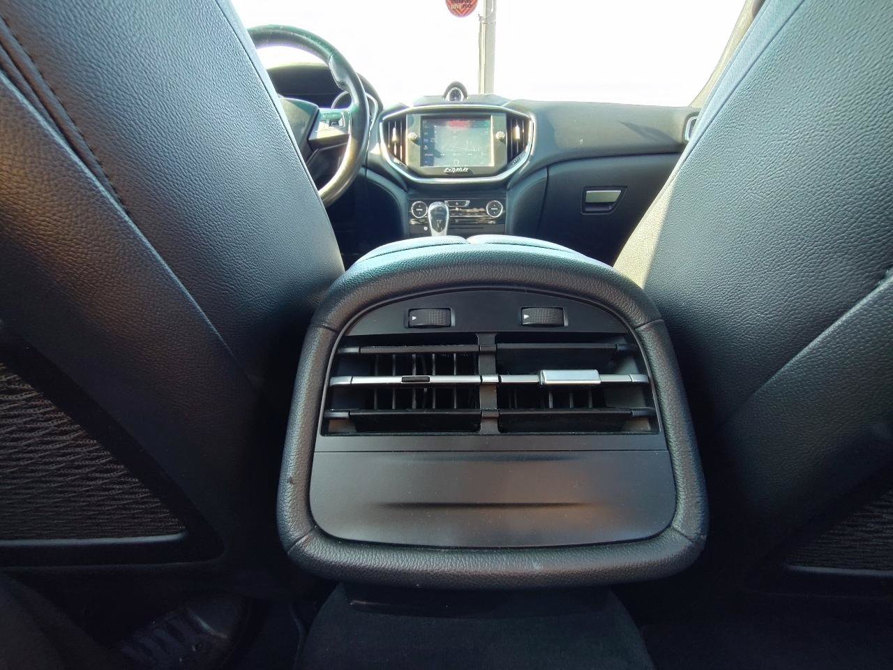 Used 2016 Maserati Ghibli RWD image 36