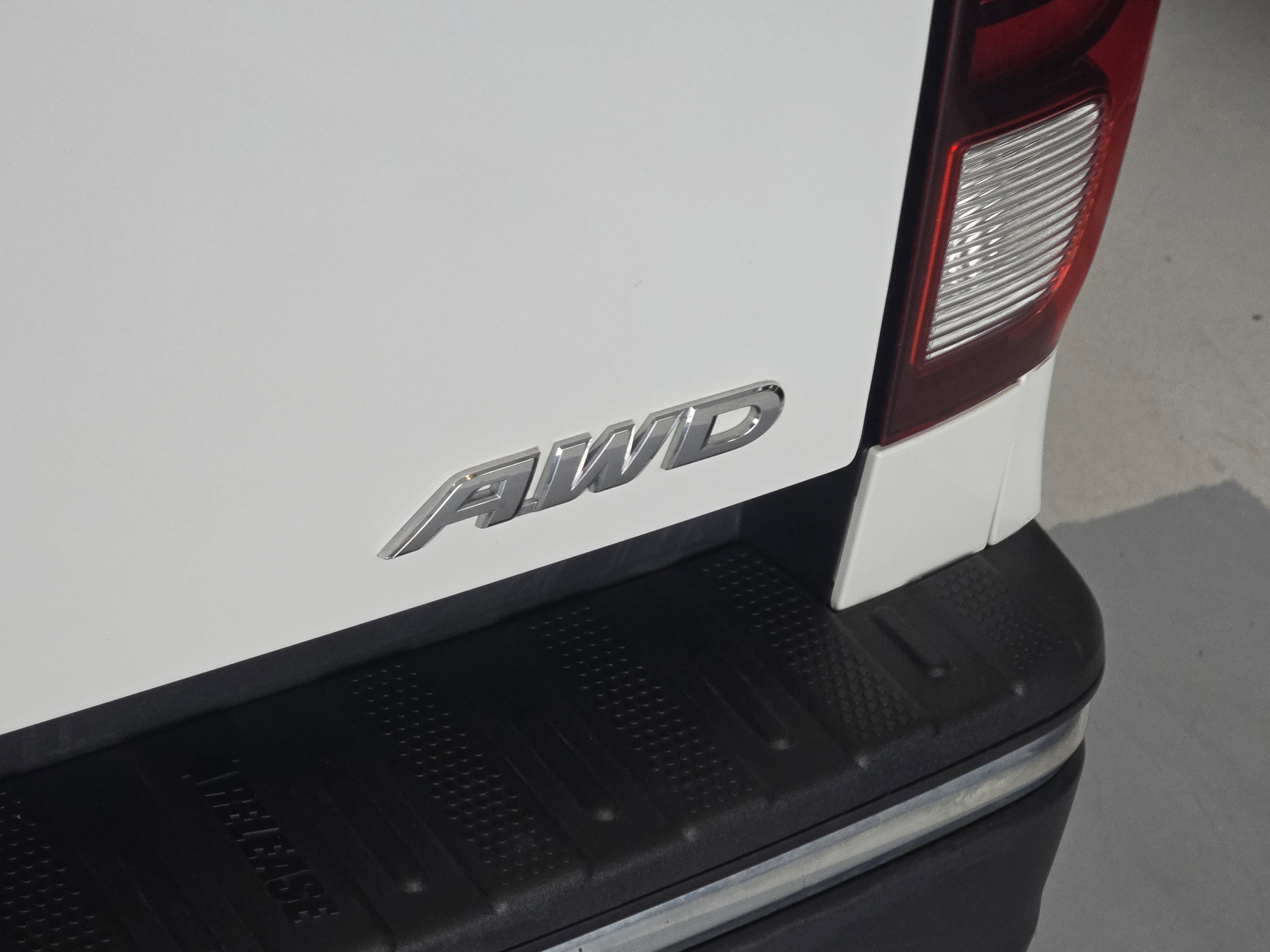 Used 2020 Honda Ridgeline Sport image 14