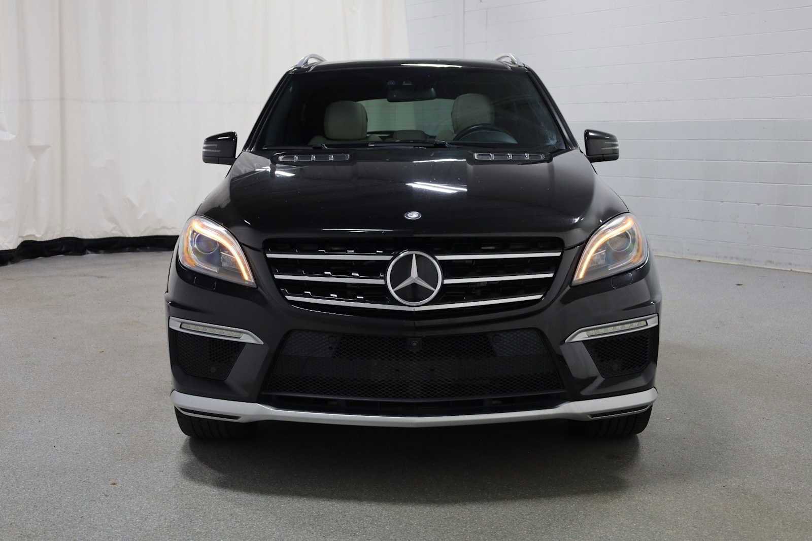Used 2014 Mercedes-Benz ML 63 AMG 4MATIC image 14