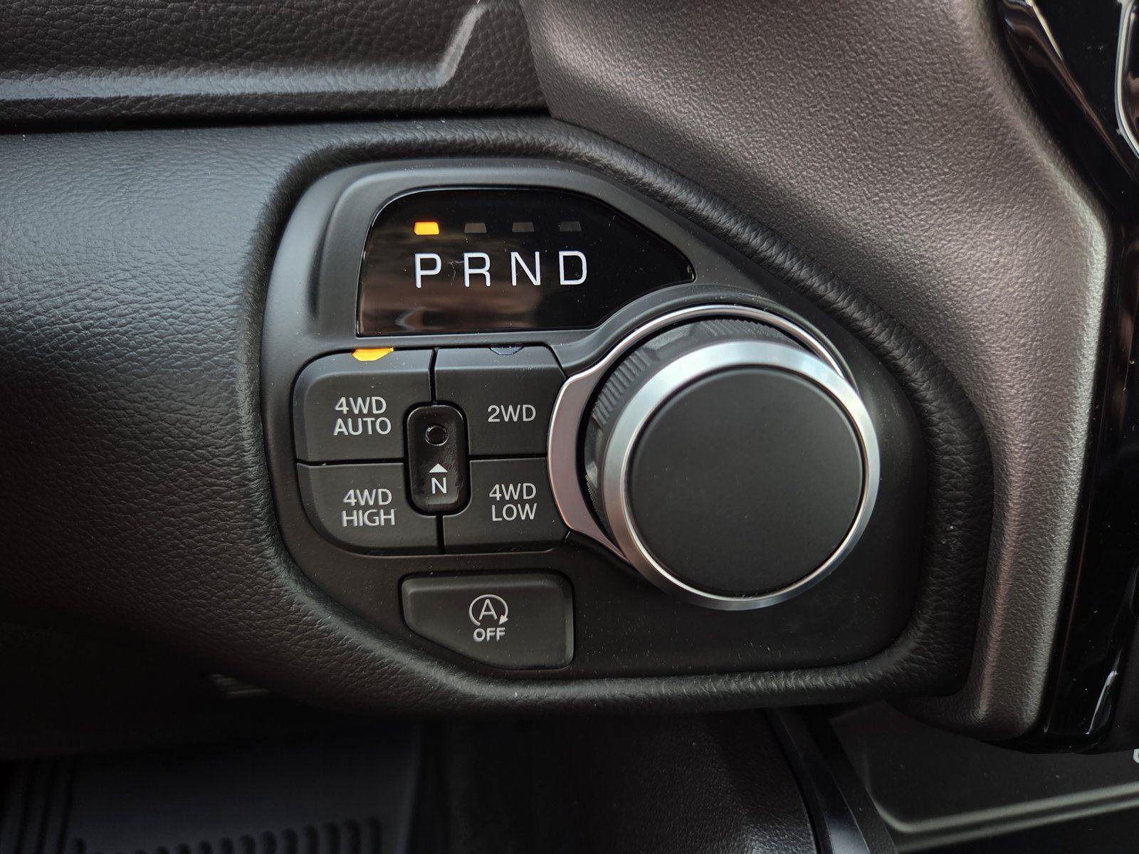 New 2026 RAM 1500 Big Horn AWD/4WD image 24