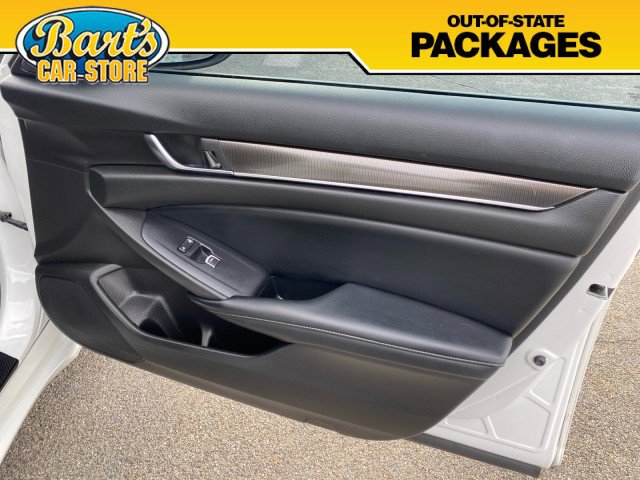 Used 2018 Honda Accord Sport image 12