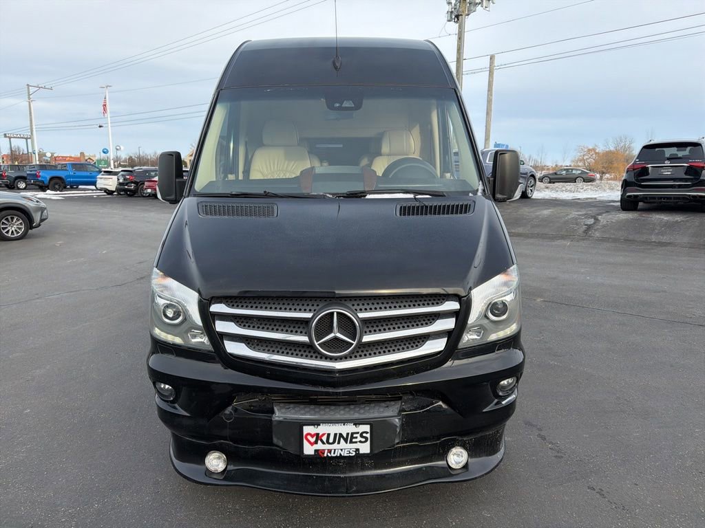Used 2017 Mercedes-Benz Sprinter 3500 image 9