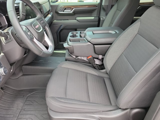 Used 2024 GMC Sierra 1500 Elevation AWD/4WD image 11
