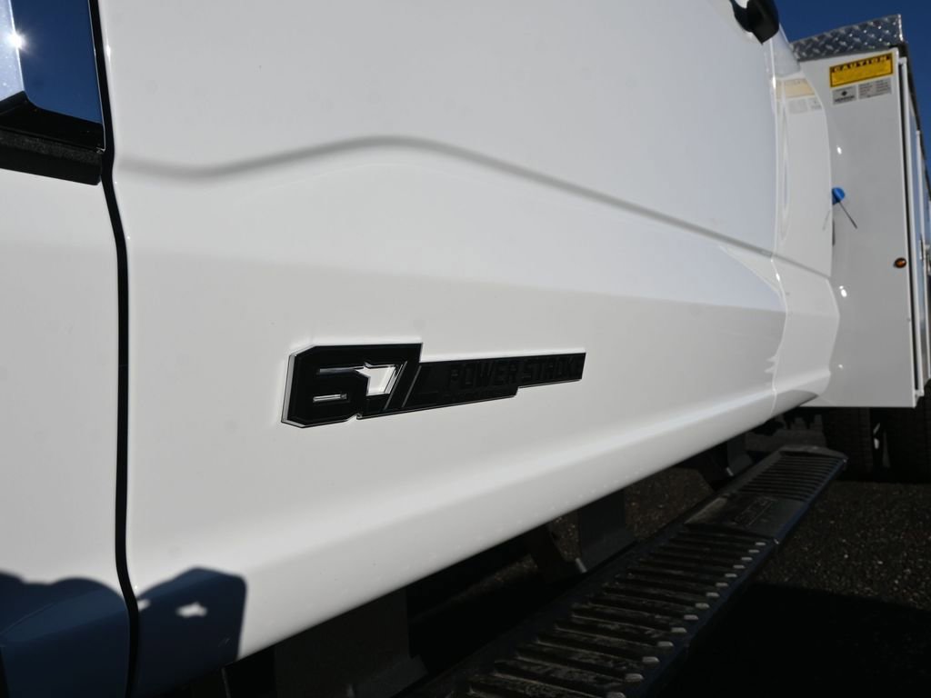 New 2026 Ford F450 XL w/ XL Chrome Package image 13