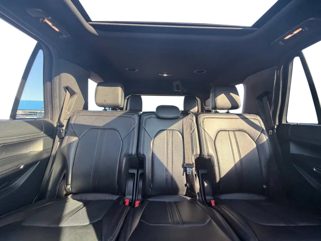 Used 2021 Ford Expedition Limited AWD/4WD image 26