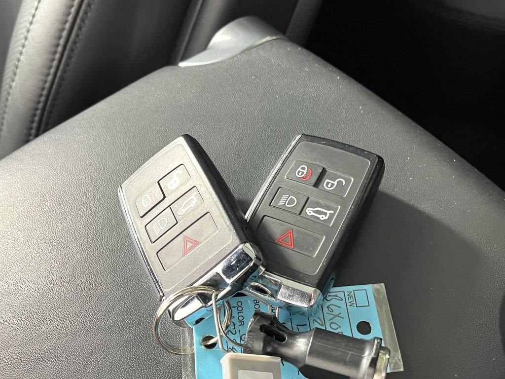 Used 2019 Land Rover Range Rover HSE AWD/4WD image 28