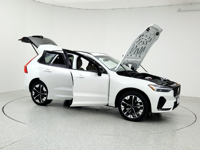 New 2026 Volvo XC60 B5 Plus w/ Protection Package Premier AWD/4WD image 10