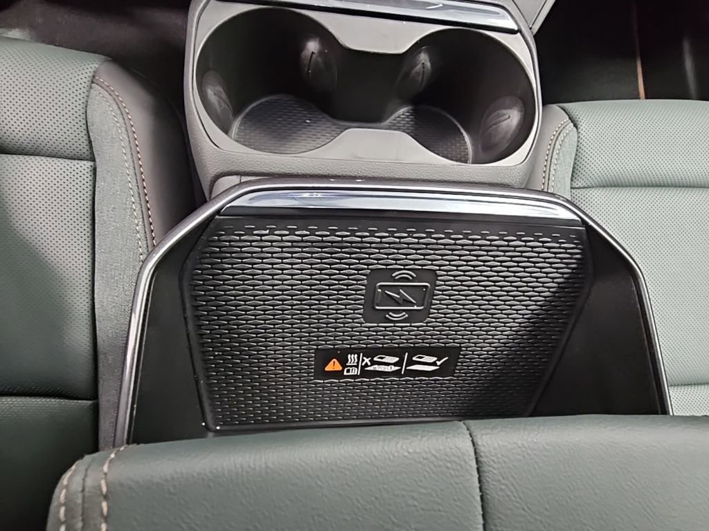 New 2026 GMC Terrain AT4 w/ Convenience Package III image 20