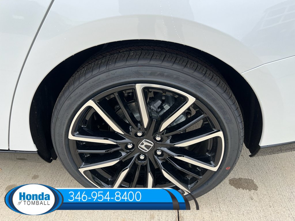 New 2026 Honda Accord Hybrid Touring image 16