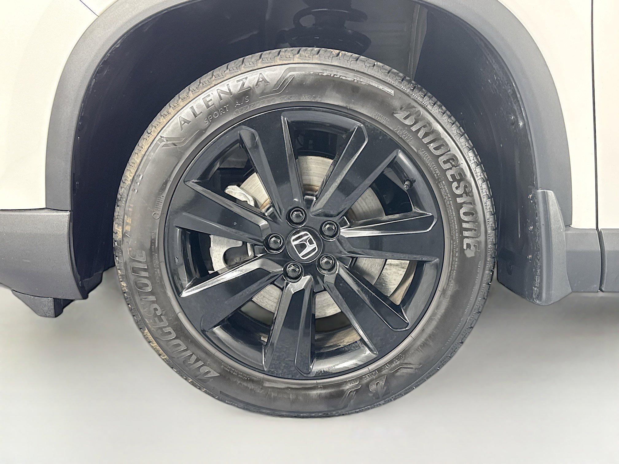 Certified 2025 Honda Pilot Black Edition image 34