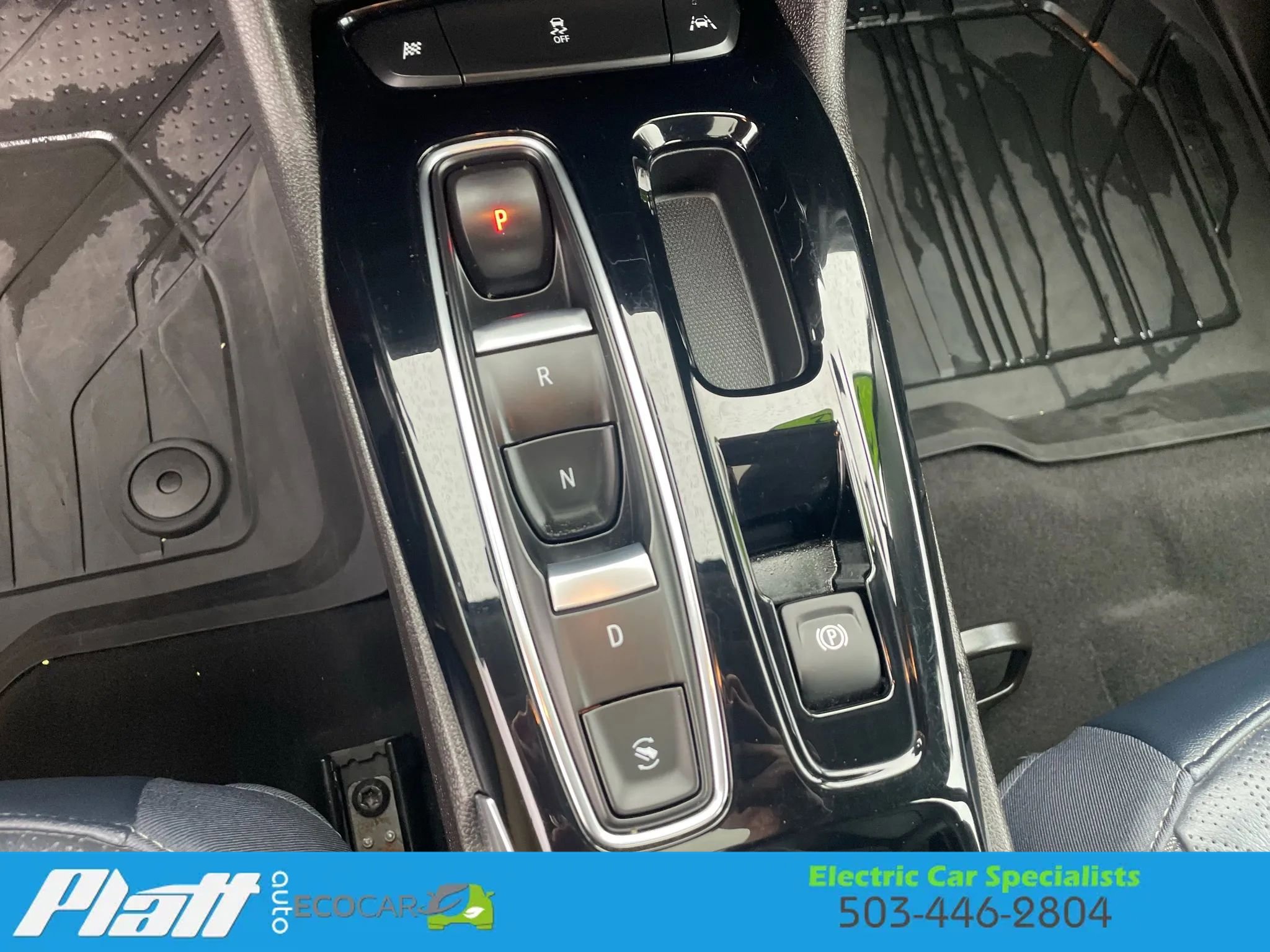 Used 2023 Chevrolet Bolt EUV Premier w/ Sun & Sound Package image 29