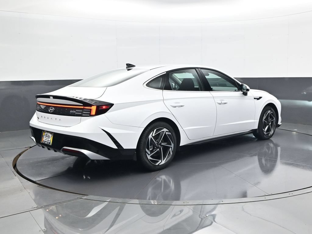 New 2026 Hyundai Sonata SEL FWD image 5