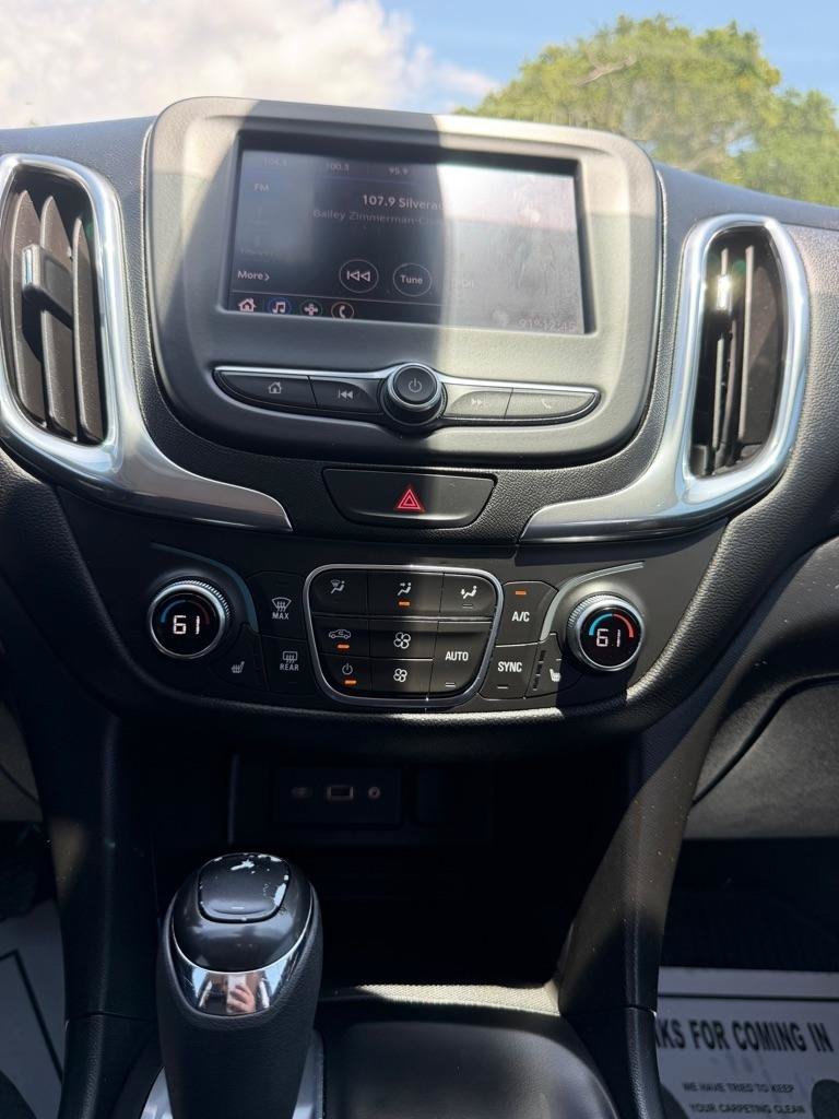 Used 2020 Chevrolet Equinox LT w/ Driver Convenience Package FWD image 20