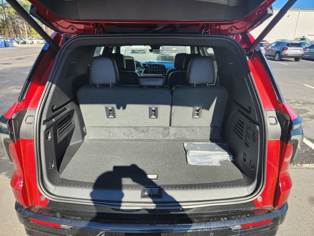 New 2026 Chevrolet Traverse High Country image 7