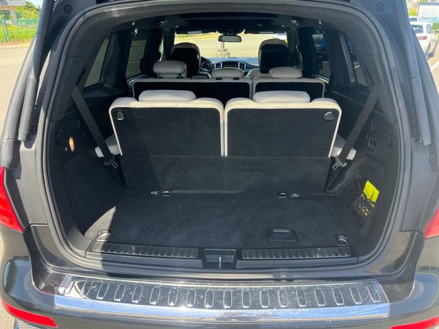 Used 2016 Mercedes-Benz GL 550 4MATIC image 15