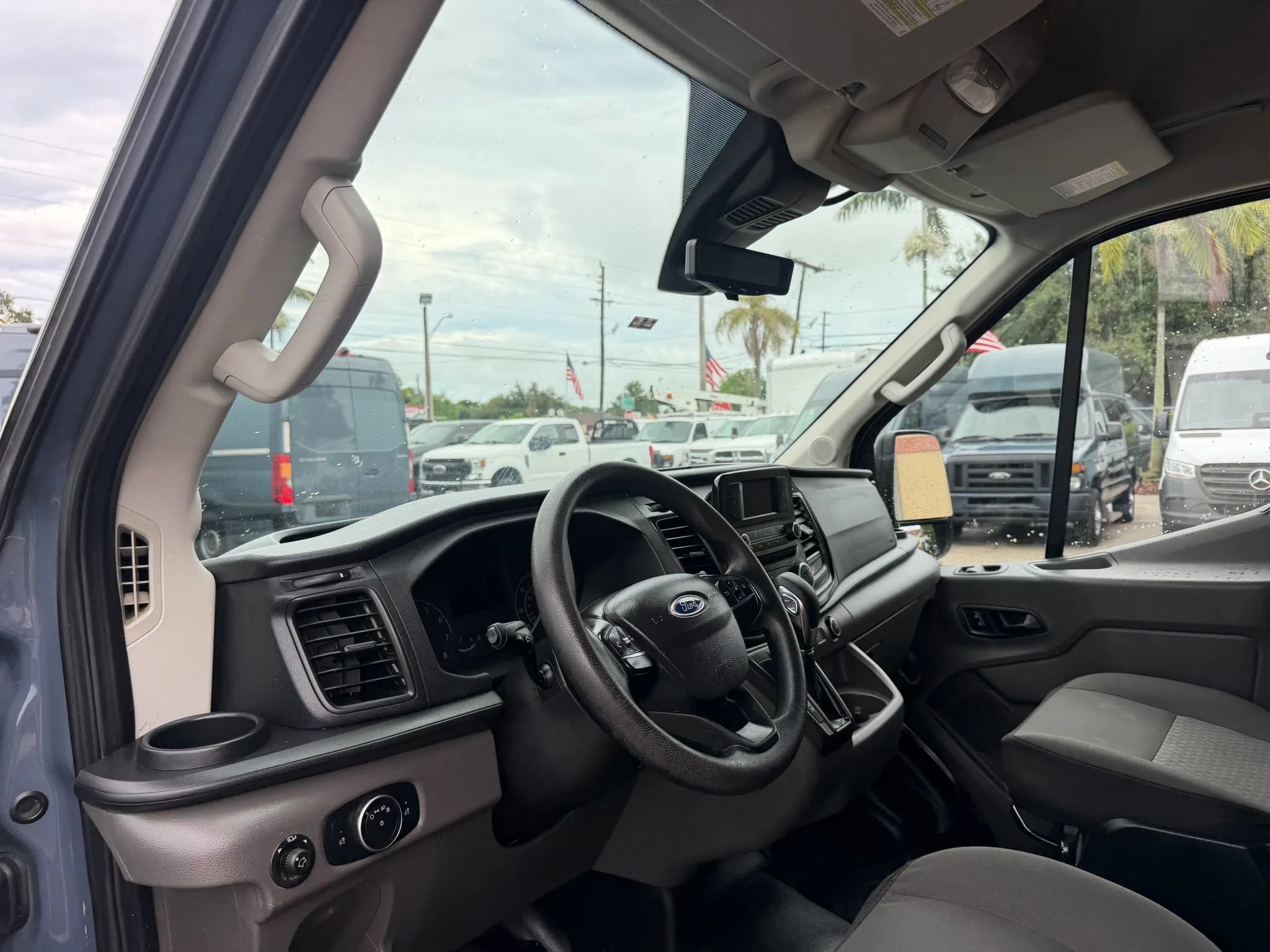 Used 2020 Ford Transit 250 148 High Roof Extended RWD image 11